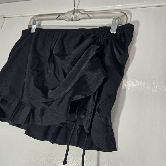 Croft And Barrow Black Bathing Suit Skirt With Lining Sz 12 - Picture 6 of 9